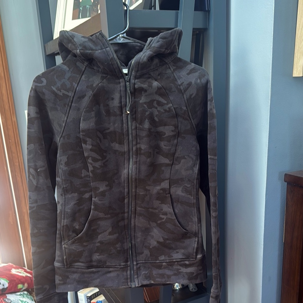 LuLuLemon Camouflage Zip-Up Hoodie
